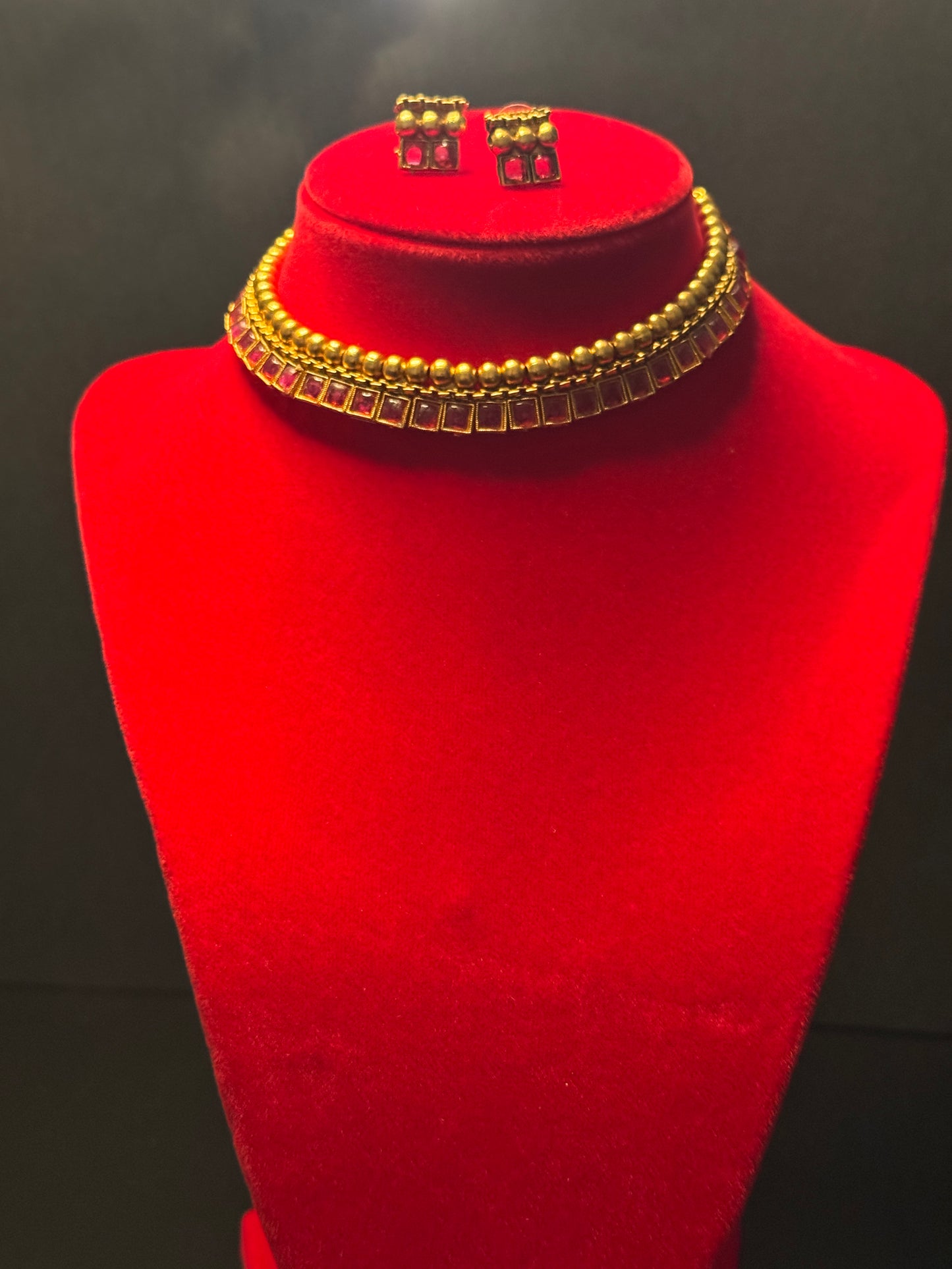 Mini choker/ Necklace