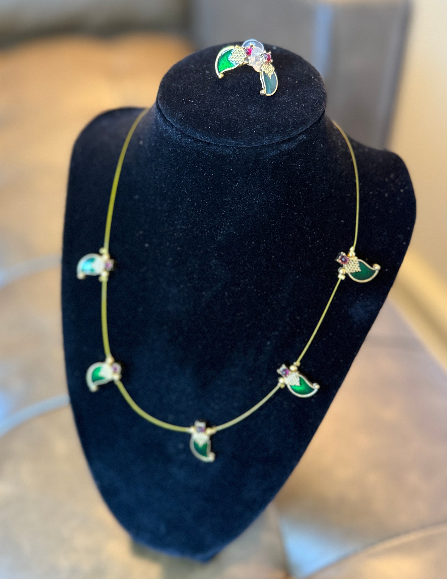 Invisible Palakka Necklace