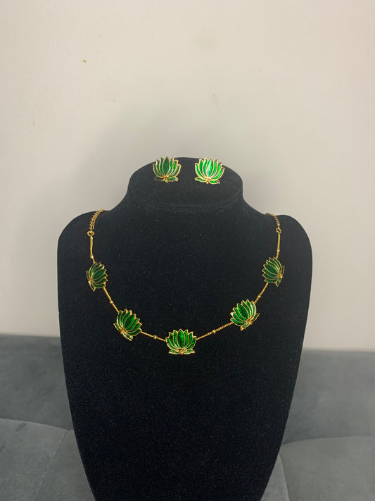 Neckpiece